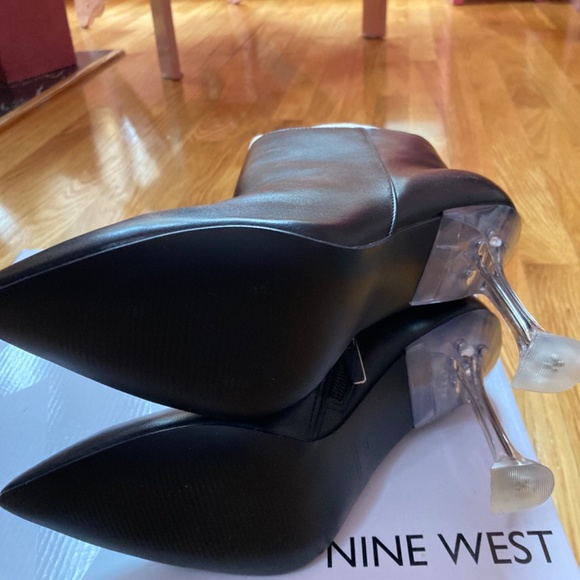 NWT Nine West Tonight Booties in Black 7.5 - Picture 3 of 4